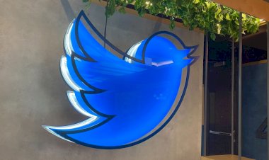 Twitter acquires the news reader service Scroll